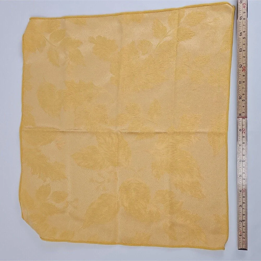 Set of 8 Fall Cloth Napkins 4 Red 4 Gold Jacquard Floral Thanksgiving 1 17x17